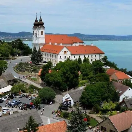 Holiday 3 * Tihany